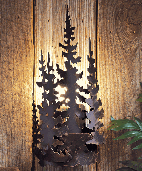 Bear Forest Metal Wall Lamp