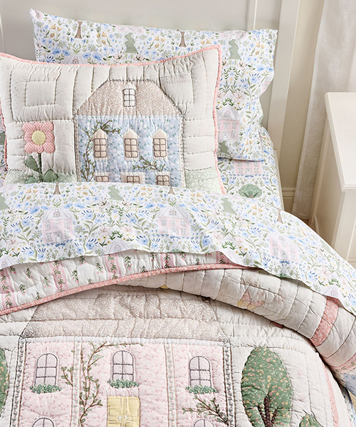 Adorable Dollhouse Quilt