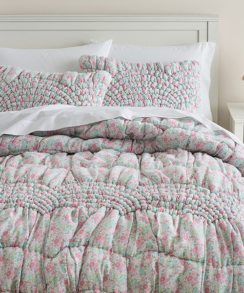 Cotton Teen Floral Bloom Cream Puff Quilt