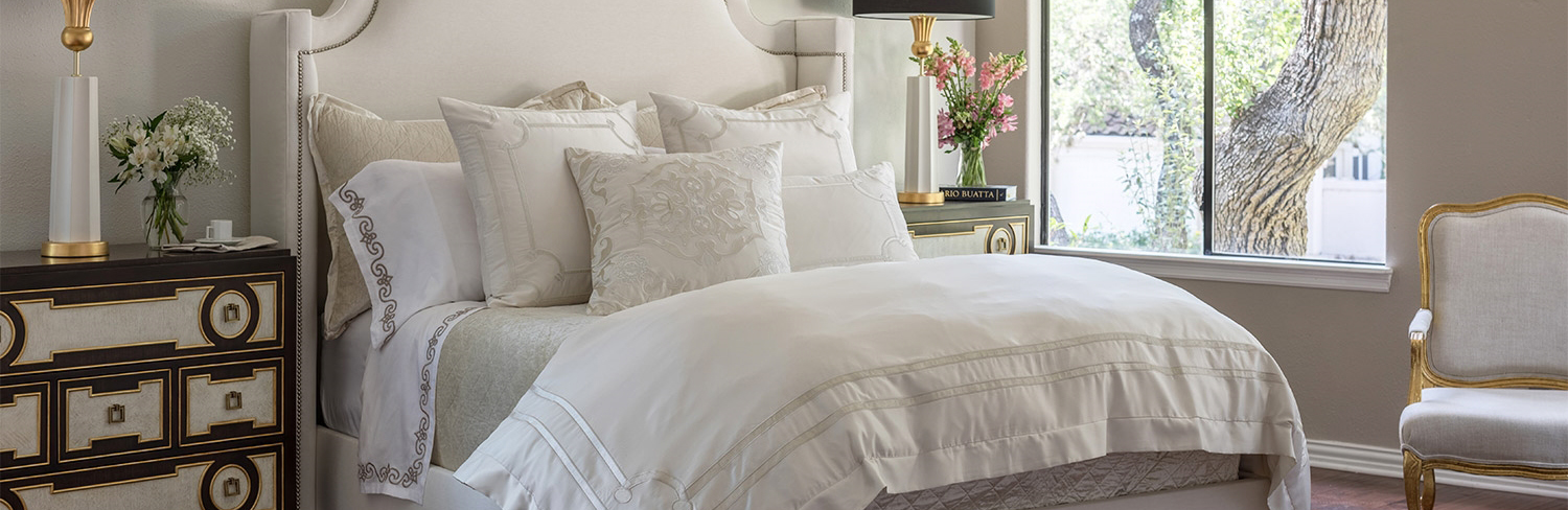 80+ Luxury Bedding Sets for 2023 | Designer Bedding Collections